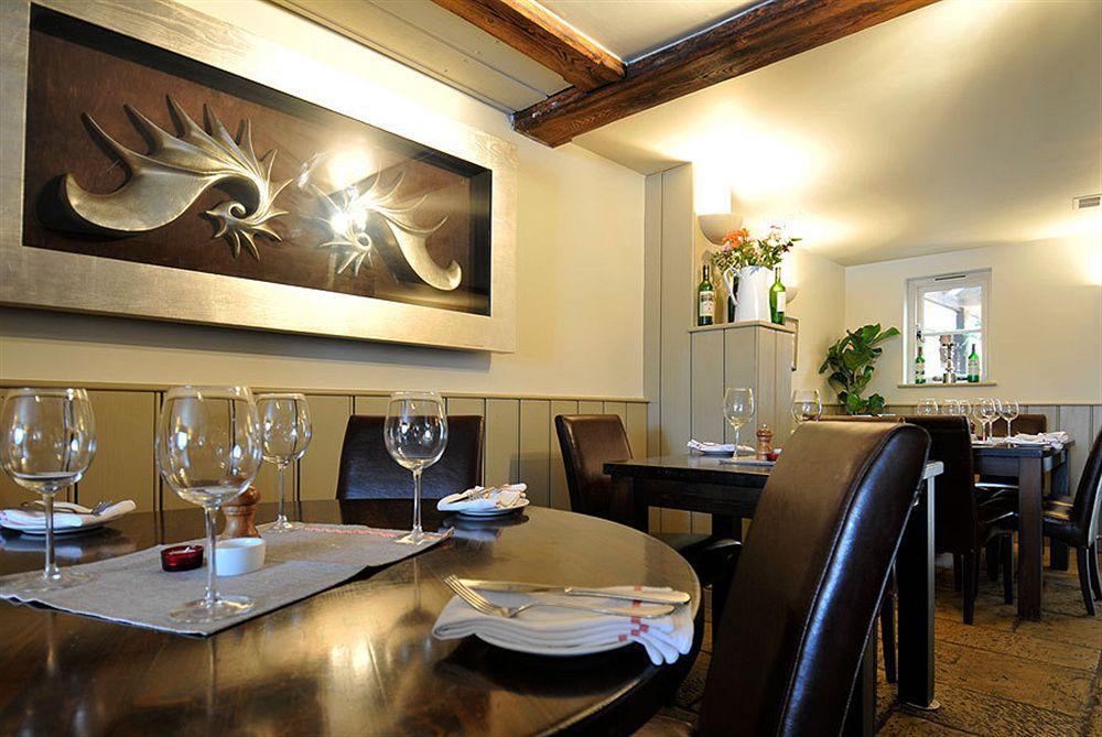 The Chequers Inn Cassington Exterior foto