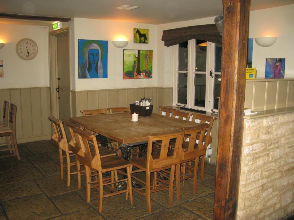 The Chequers Inn Cassington Exterior foto